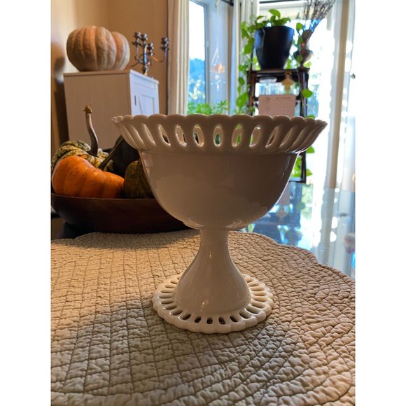 Vintage I. Godinger Ivory Lace Candy Dish - Picture 3 of 12